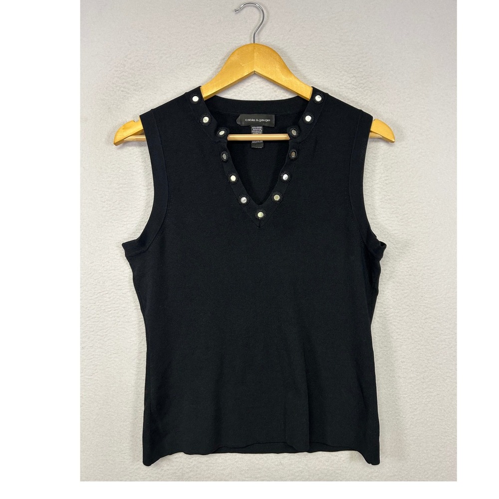 Officecore Cable & Gauge Women XL Black Grommet V-Neck Sleeveless Knit Shell Top